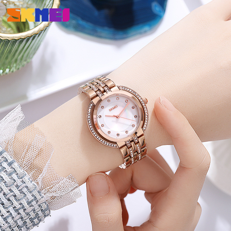 Womens Bracelet Quartz Watches - Analog Quartz Watch 评论和价格